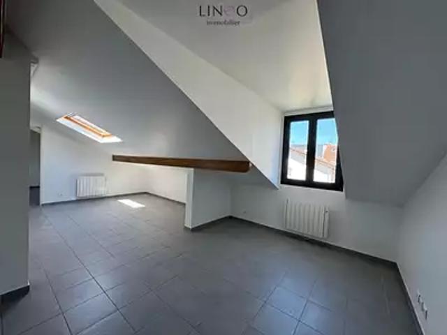 Choisy le Roi 94600 Location appartement 2 pièces t2 au dernier étage
