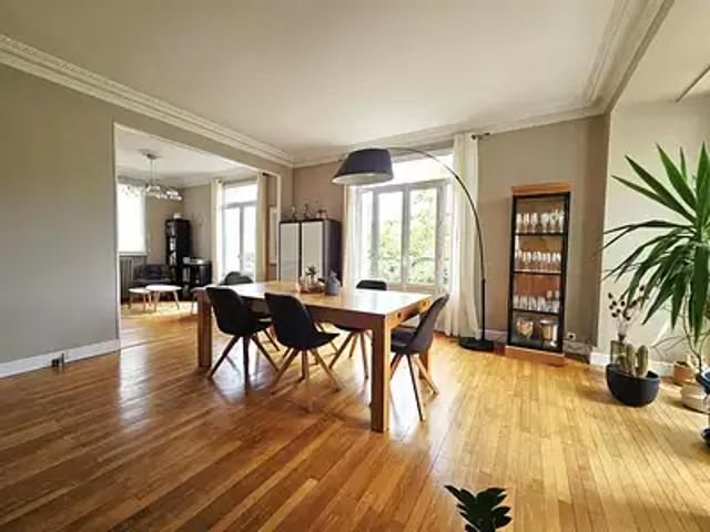 Cholet 49300 Achat / Vente maison 10 pièces t10 jardin terrasse