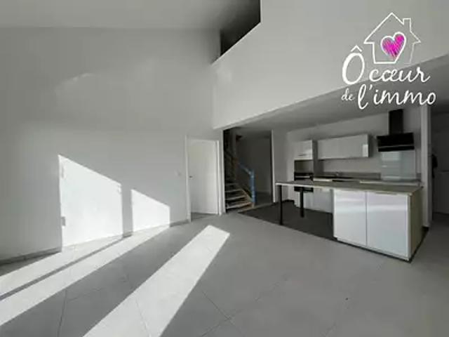 Cholet 49300 Location appartement 4 pièces t4 au dernier étage