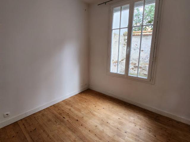 CHOLET CENTRE APPARTEMENT DE CHARME A LOUER