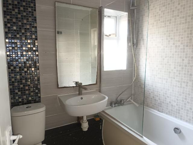Cholmeley Road, Reading RG1, 4 bed terraced house to rent, £1,700 pcm | PrimeLocation