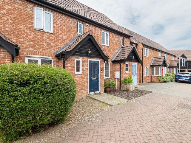 Chopyngs Dole Close, Norwich NR7, 2 bed terraced house to rent, £1,300 pcm | PrimeLocation