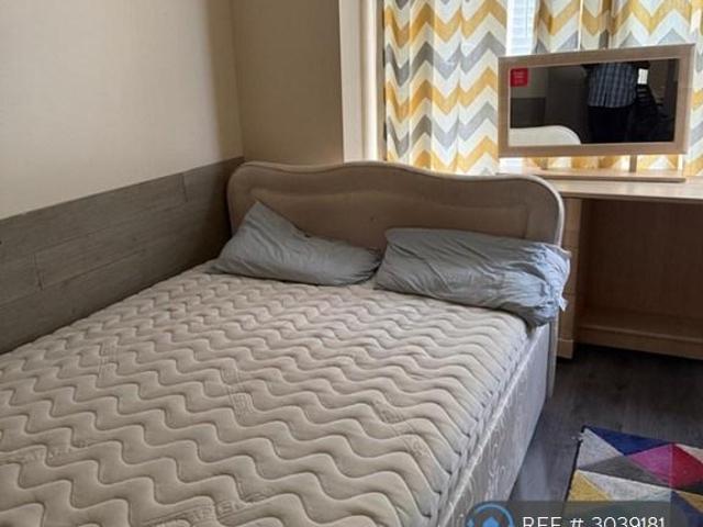 Chorley New Road, Bolton, BL6 1 bed in a house share to rent £475 pcm £110 pw