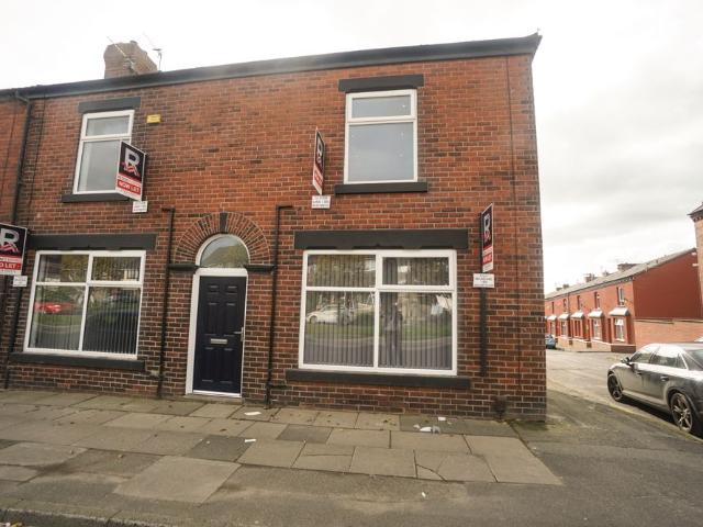 Chorley New Road, Horwich, Bolton, Lancashire BL6, 1 bed flat to rent, £650 pcm | PrimeLocation