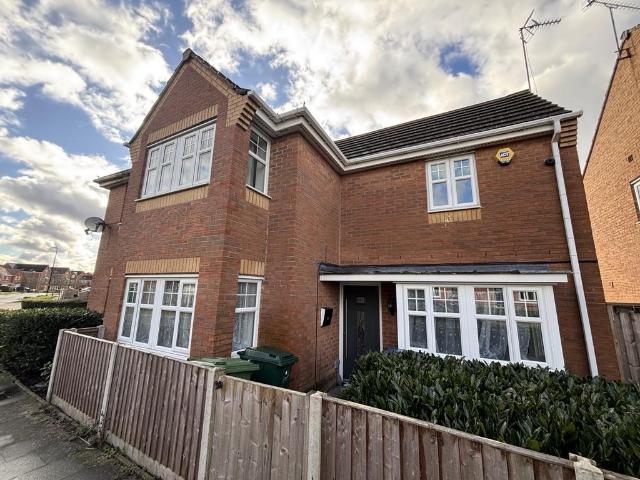 Chorley Way, Coventry, CV6 2 bed house to rent £1,200 pcm £277 pw