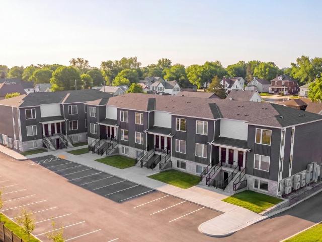 Chorus Apartments 2 Bedroom Apartment for Rent at 192 Erie St, Port Colborne, ON L3K 0C3