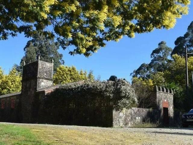 Chateau Moniña