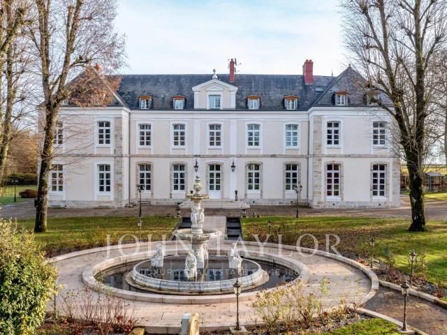 Château néoclassique à 1h de Paris, à 10 min de Provins 828m² Provins