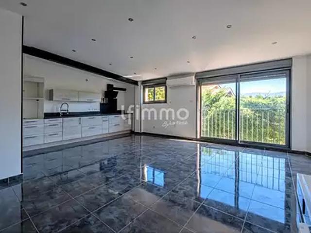 Château Arnoux Saint Auban 04160 Achat / Vente appartement 4 pièces t4