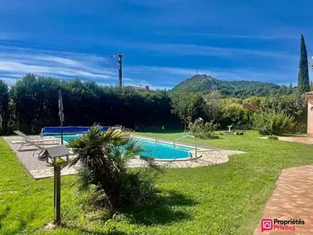 Château Arnoux Saint Auban 04160 Achat / Vente maison 7 pièces t7 piscine terrasse