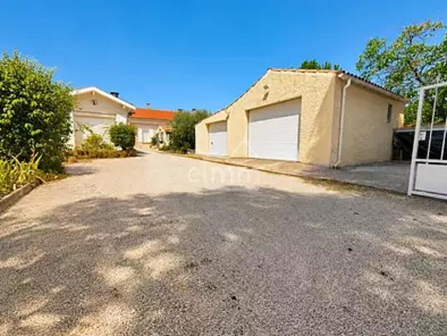 Château Arnoux Saint Auban 04160 Achat / Vente maison 4 pièces t4