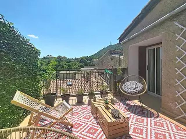 Château Arnoux Saint Auban 04160 Achat / Vente maison 5 pièces t5 cave balcon