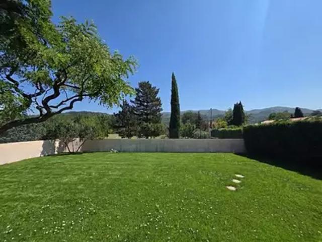 Château Arnoux Saint Auban 04160 Achat / Vente maison 6 pièces t6 jardin cave