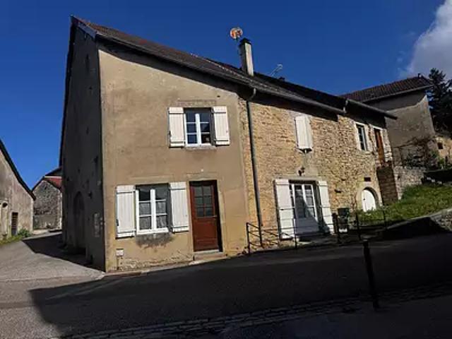 Château Chalon 39210 Achat / Vente maison 8 pièces t8
