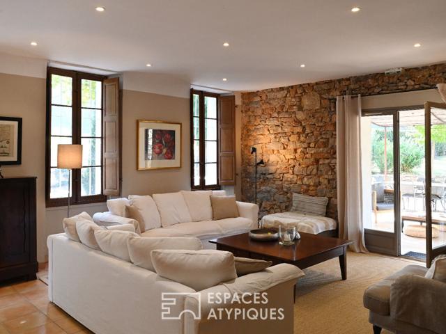 Château de caractère, un héritage provençal viticole 655m² Le Thoronet
