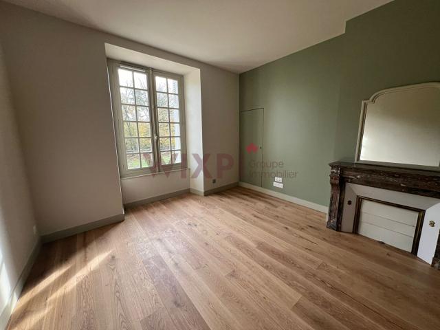 CHÂTEAU DE LA MOTHE LIGUGE Appartement T1 23,15m²