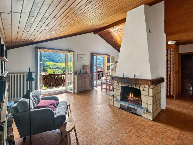 Château d'Oex Dachgeschosswohnung