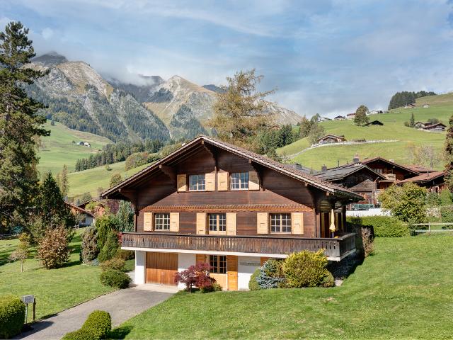 Château d'Oex Typisches Chalet mit grossem Garten