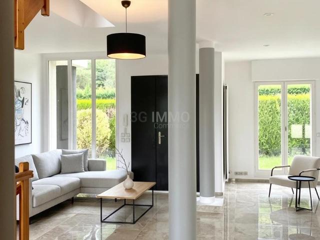 Château / Domaine 8 pièces