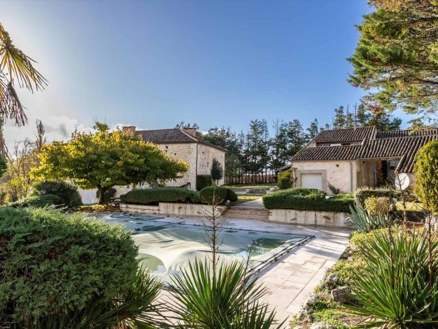 Chateau Estate m² Beauville