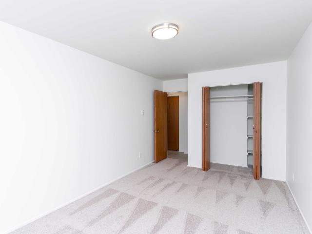 Chateau Guay 1 Bedroom Apartment for Rent at 231 Goulet St, Winnipeg, MB R2H 0S1 Central St. Boniface