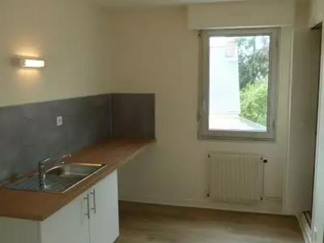 Château Gontier sur Mayenne 53200 Location appartement 3 pièces t3 au dernier étage