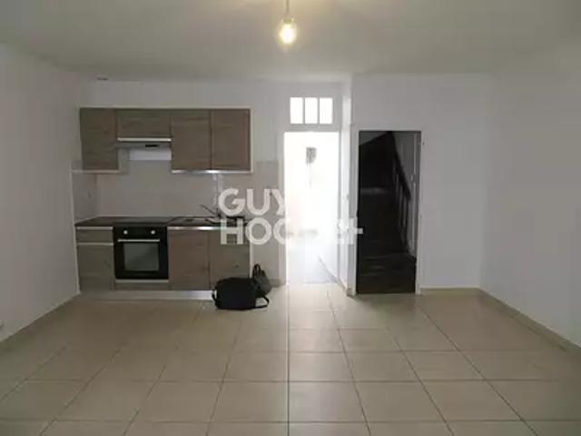 Château Gontier sur Mayenne 53200 Location maison 4 pièces t4 au dernier étage