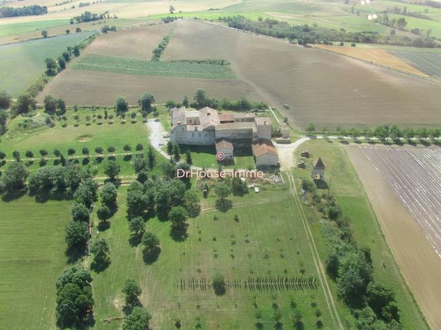 Château Historique Fortifié – Un Bijou Médiéval dans le Lauragais