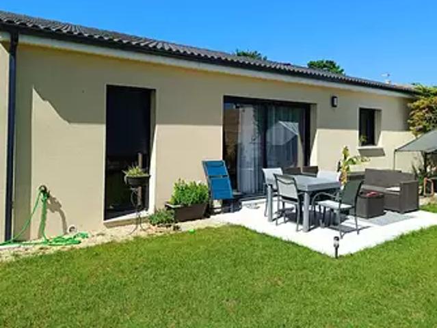 Château Larcher 86370 Achat / Vente maison 5 pièces t5 jardin terrasse