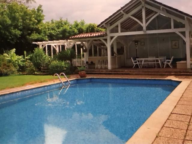 Château Le Trouilh Propriété privée isolée avec parc, pisc. 256m² Pouydesseaux
