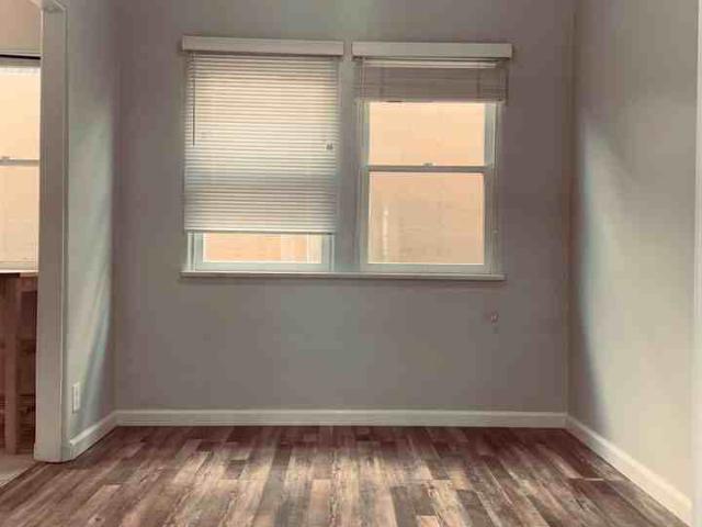 Chateau Louise 1 Bedroom Apartment for Rent at 208 N Louise St, Glendale, CA 91206 City Center