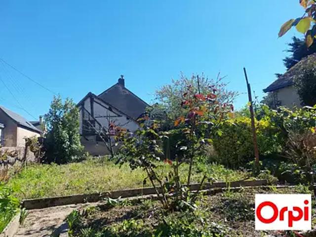 Château Renault 37110 Achat / Vente maison 3 pièces t3 jardin terrasse