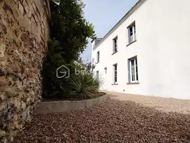 Château Renault 37110 Achat / Vente maison 9 pièces t9 piscine terrasse