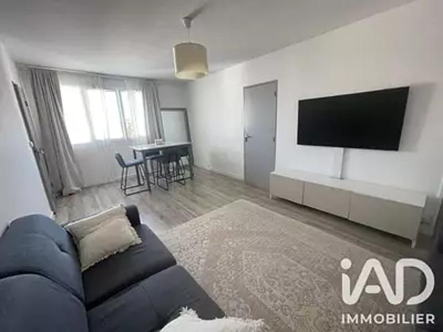 Château Thierry 02400 Achat / Vente appartement 3 pièces t3 au dernier étage cave