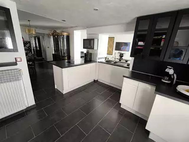 Château Thierry 02400 Achat / Vente appartement 5 pièces t5 parking