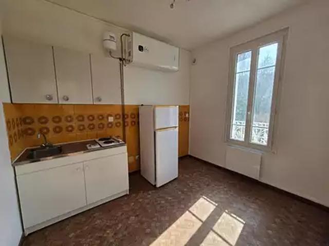 Château Thierry 02400 Location appartement 1 pièce t1 cave
