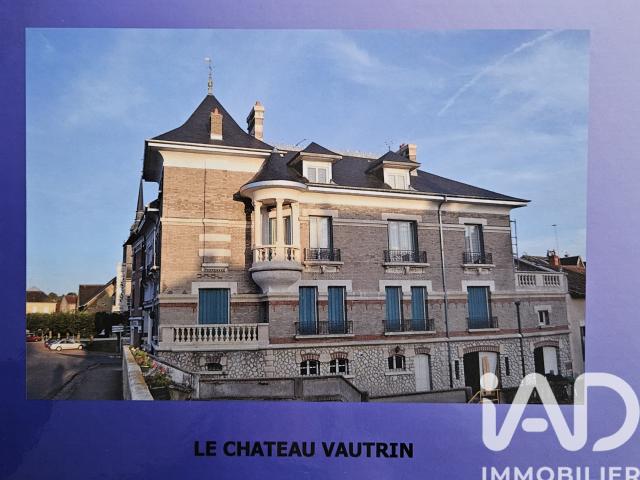Château 10 pièces 330 m²