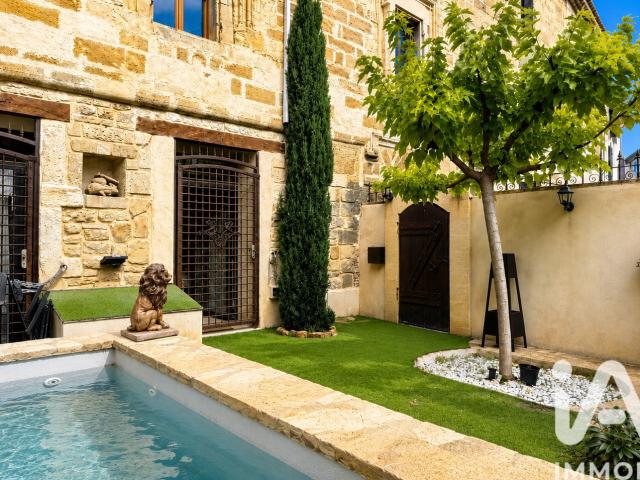 Château 10 pièces 394 m²