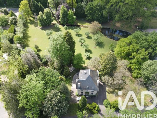 Château 11 pièces 352 m²