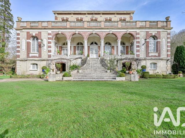 Château 9 pièces 550 m²
