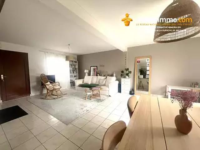 Châteaubourg 35220 Location maison 5 pièces t5