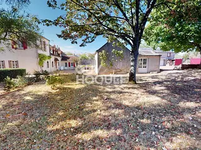 Châteaudun 28200 Achat / Vente maison 9 pièces t9 au dernier étage cave