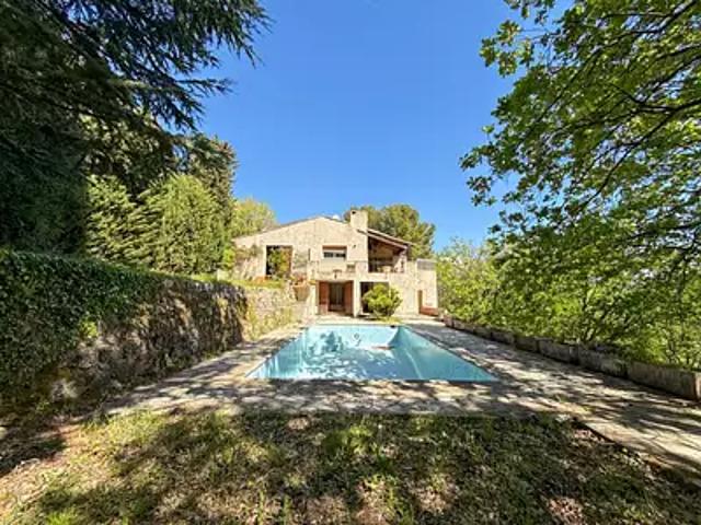 Châteauneuf Grasse 06740 Achat / Vente maison 6 pièces t6 piscine jardin