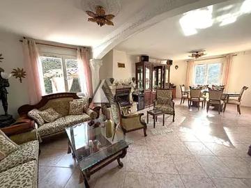 vendre Maison à Alpes - Terrasse, Piscine