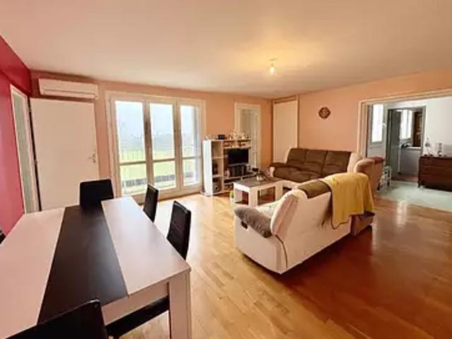 Châteauroux 36000 Achat / Vente appartement 5 pièces t5 parking