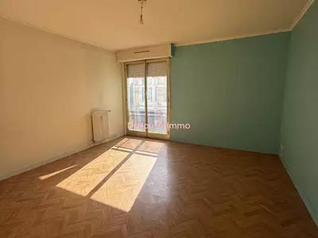 Châteauroux 36000 Achat / Vente appartement 3 pièces t3 parking