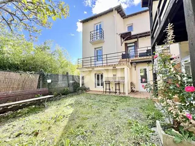 Châtel Guyon 63140 Achat / Vente maison 5 pièces t5