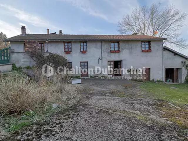Châtel Montagne 03250 Achat / Vente maison 5 pièces t5 au dernier étage cave
