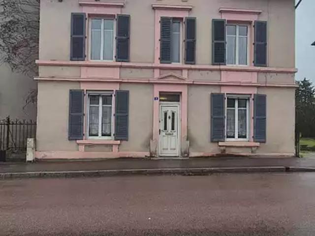 Châtel sur Moselle 88330 Achat / Vente maison 5 pièces t5 au dernier étage