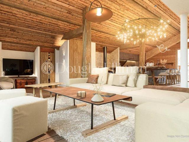 CHÂTEL Un grand appartement penthouse de 3 chambres en dup. 85m² Châtel